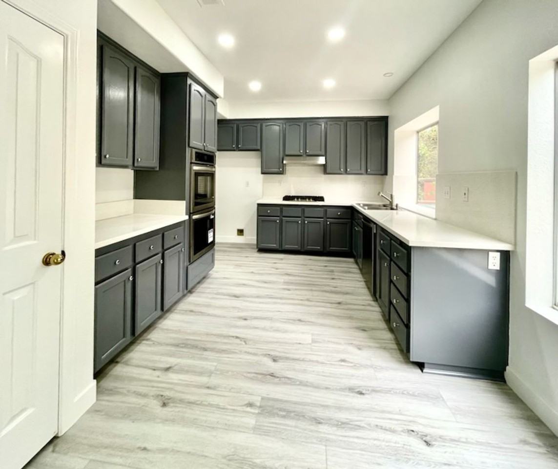 659 Rosita Ct - Photo 2 of 26