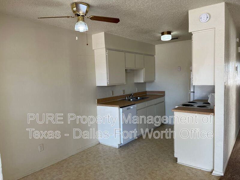 423 Claire Ct - Photo 5 of 11