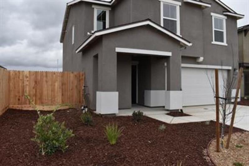 4523 Iris Ct - Photo 6 of 44