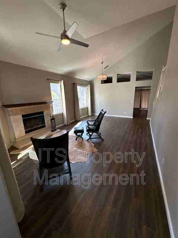 6521 Turnstone Way - Photo 3 of 24