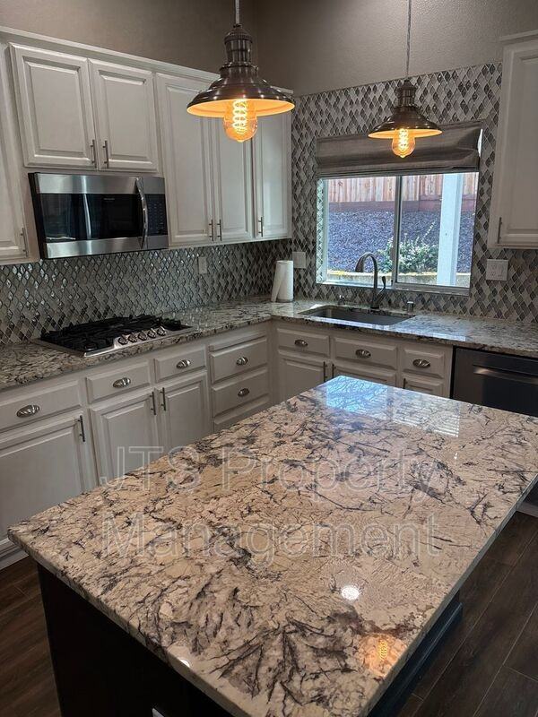 6521 Turnstone Way - Photo 7 of 24