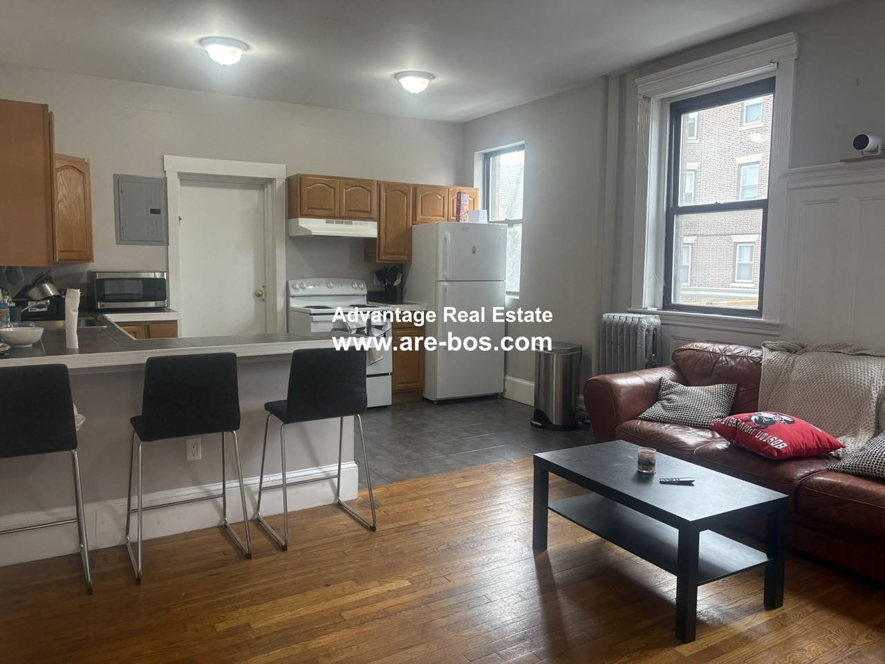 1069 Commonwealth Ave - Photo 2 of 50