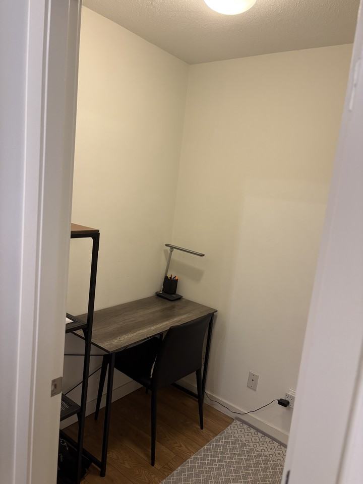 1295 Richards Street - Photo 4 of 15