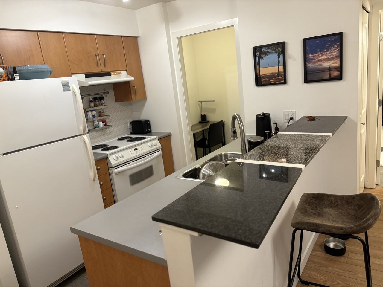 1295 Richards Street - Photo 3 of 15