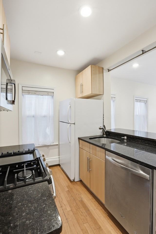 13 Howard St #1 - Photo 7 of 21