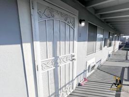 featured image of 3740 Astoria St #3