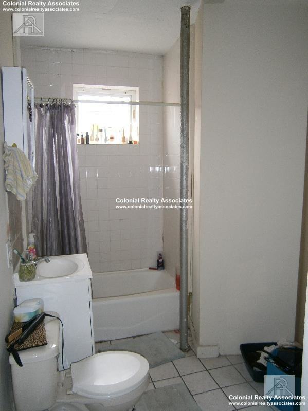 248 Kelton St #9 - Photo 5 of 5