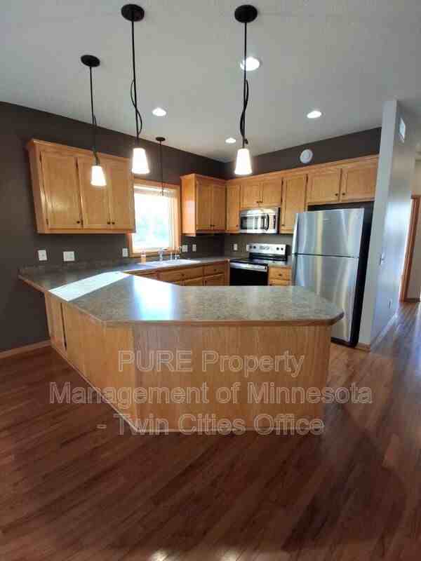 3181 Doneene Ln - Photo 2 of 25