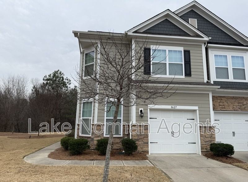 8627 Harris Lake Ln - Photo 2 of 20
