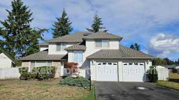 featured image of 6453 Grand Pine Loop Ne