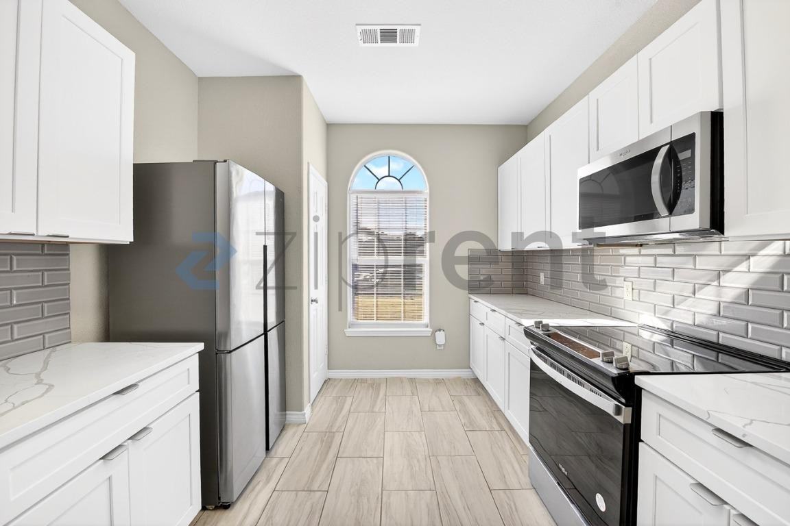 312 Meadow View Ln - Photo 5 of 29