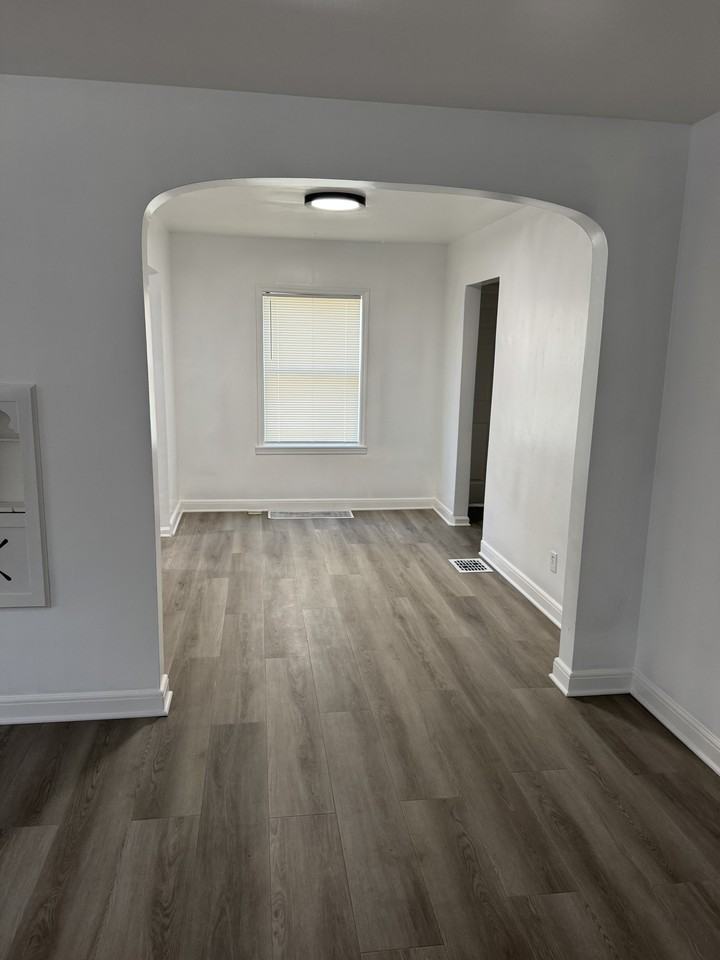 1596 S Champion Ave #NA - Photo 7 of 14