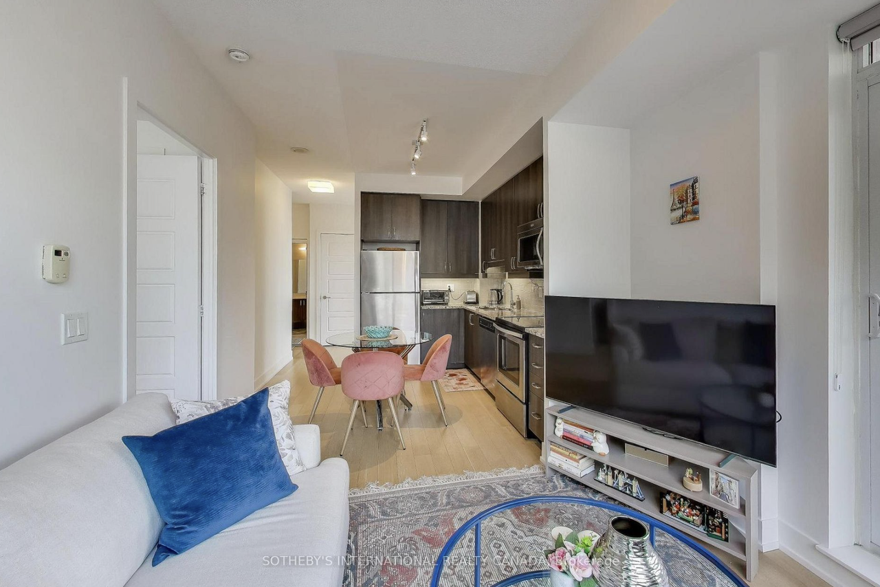 68 Merton Street #515 - Photo 2 of 7