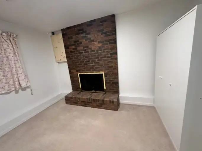 8491 Rideau Dr - Photo 5 of 6