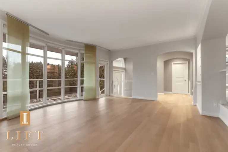 1768 Ocean Park Rd - Photo 4 of 30