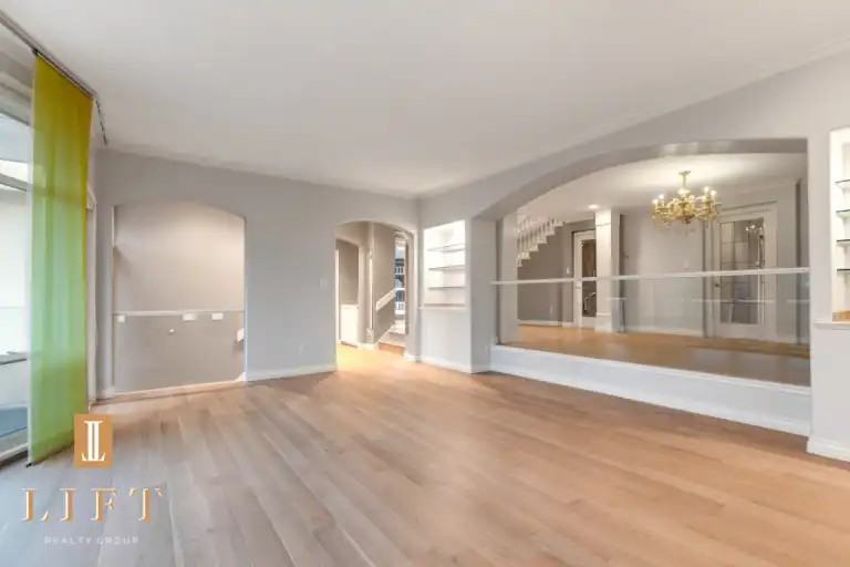 1768 Ocean Park Rd - Photo 6 of 30