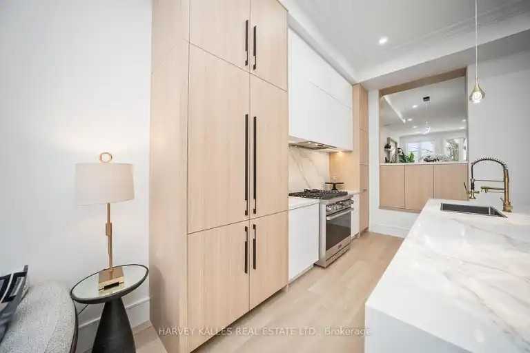 67 Lesmount Ave - Photo 3 of 29