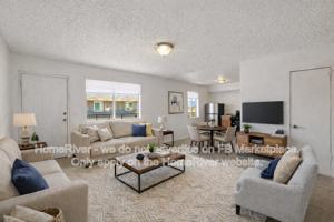 featured image of 1629 E Wood St #202