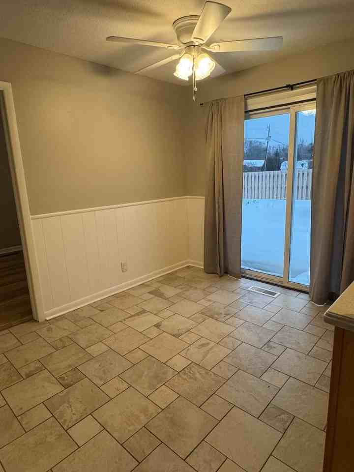 5111 Cleveland Ave - Photo 3 of 10