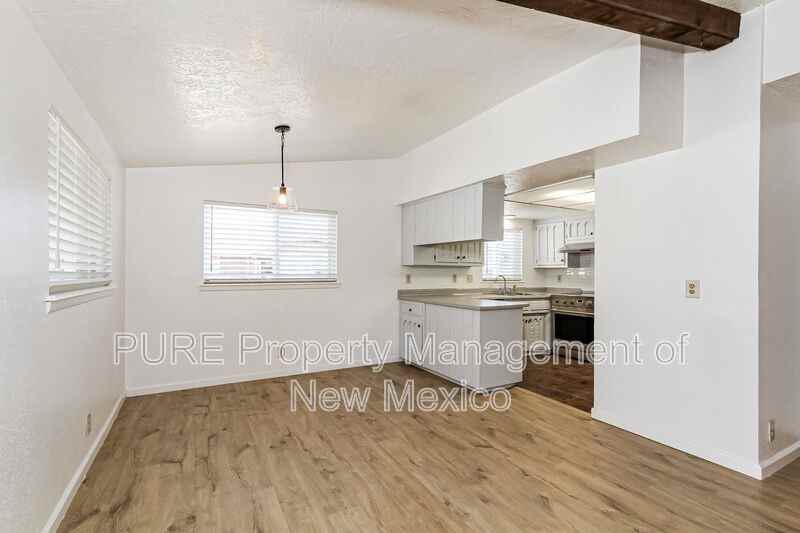 12321 Constitution Ave Ne - Photo 6 of 20