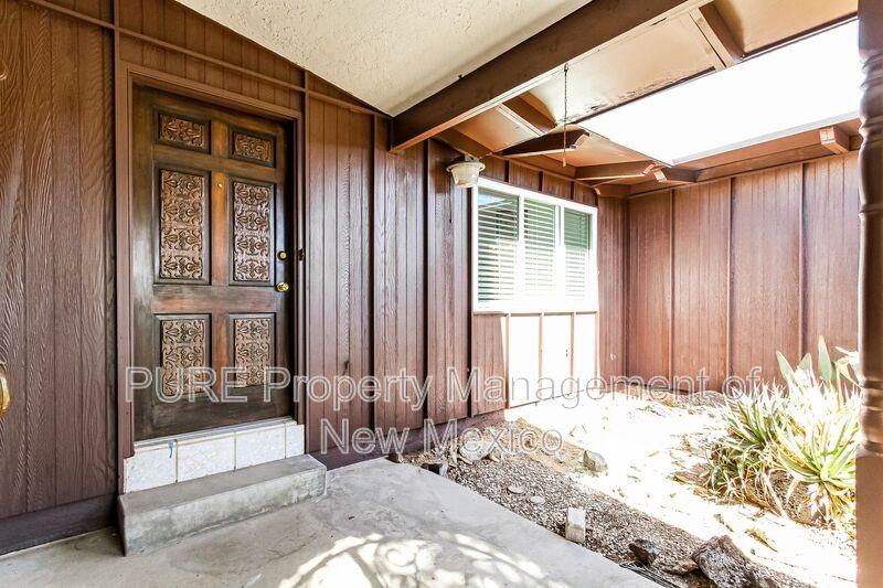 12321 Constitution Ave Ne - Photo 2 of 20