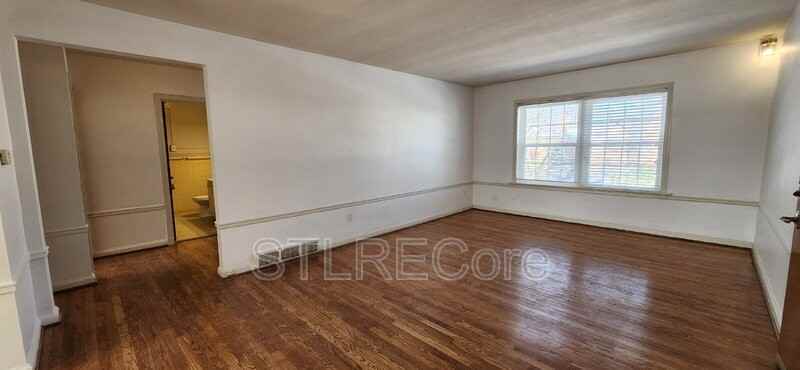 8154 Whitburn Dr #54-2W - Photo 2 of 23