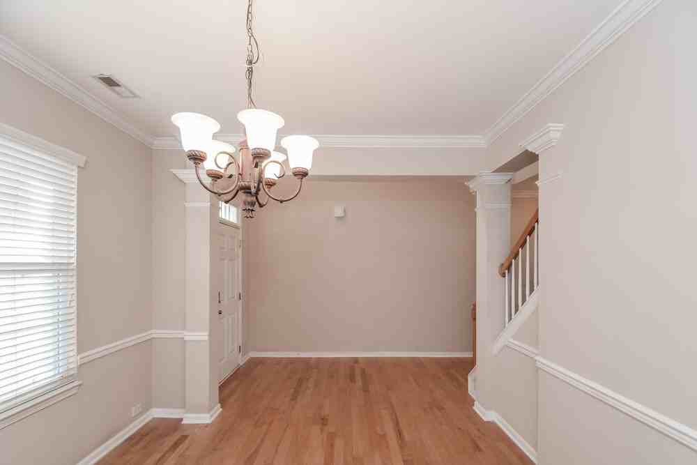 648 Ashbrittle Dr - Photo 5 of 17