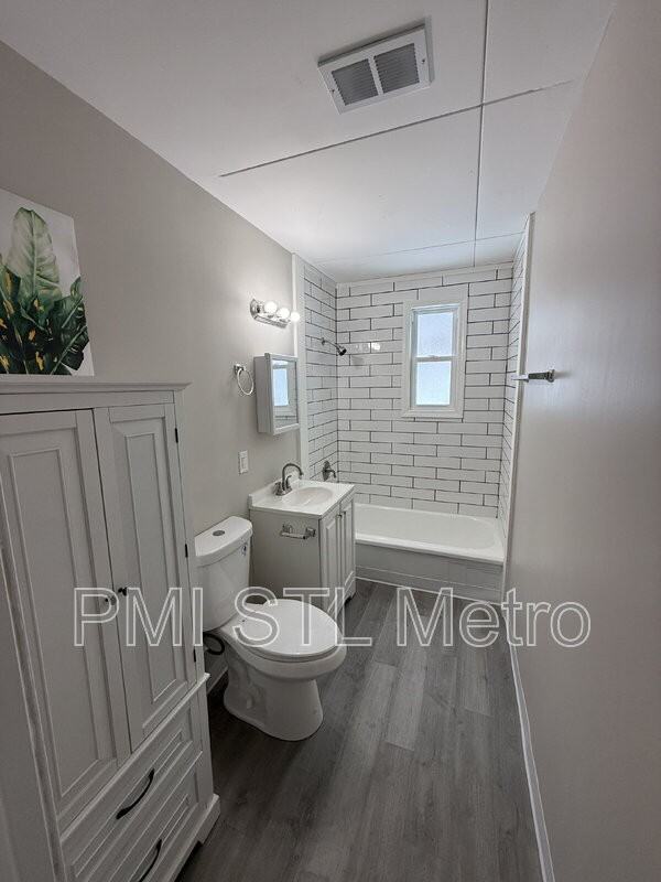 25 S Dellwood Ave - Photo 2 of 6