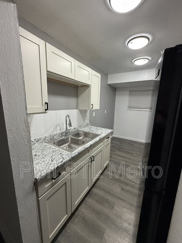 10613 Spring Garden Dr - Photo 2 of 8