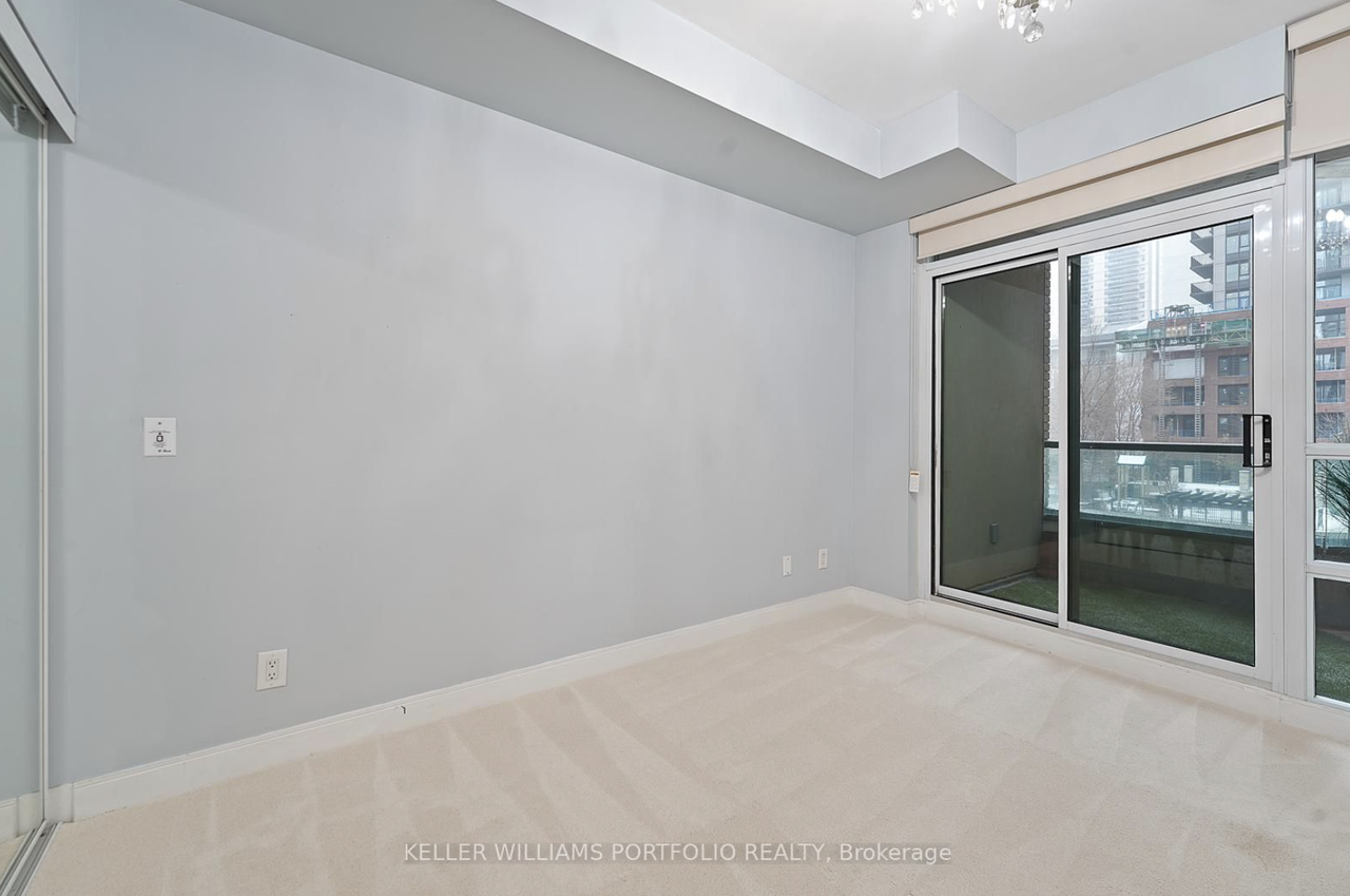 88 Broadway Avenue #201 - Photo 6 of 8
