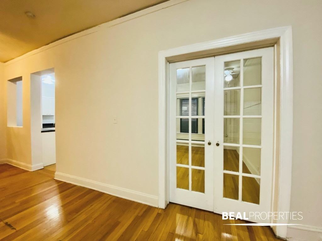 1317 Oak Ave #H1 - Photo 2 of 11