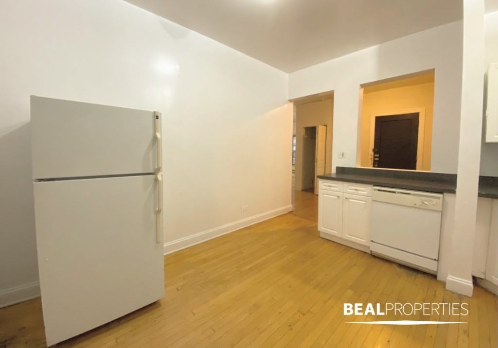 1317 Oak Ave #H1 - Photo 5 of 11