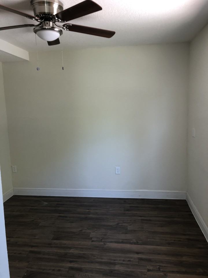 10410 Azalea Dr #NA - Photo 6 of 14