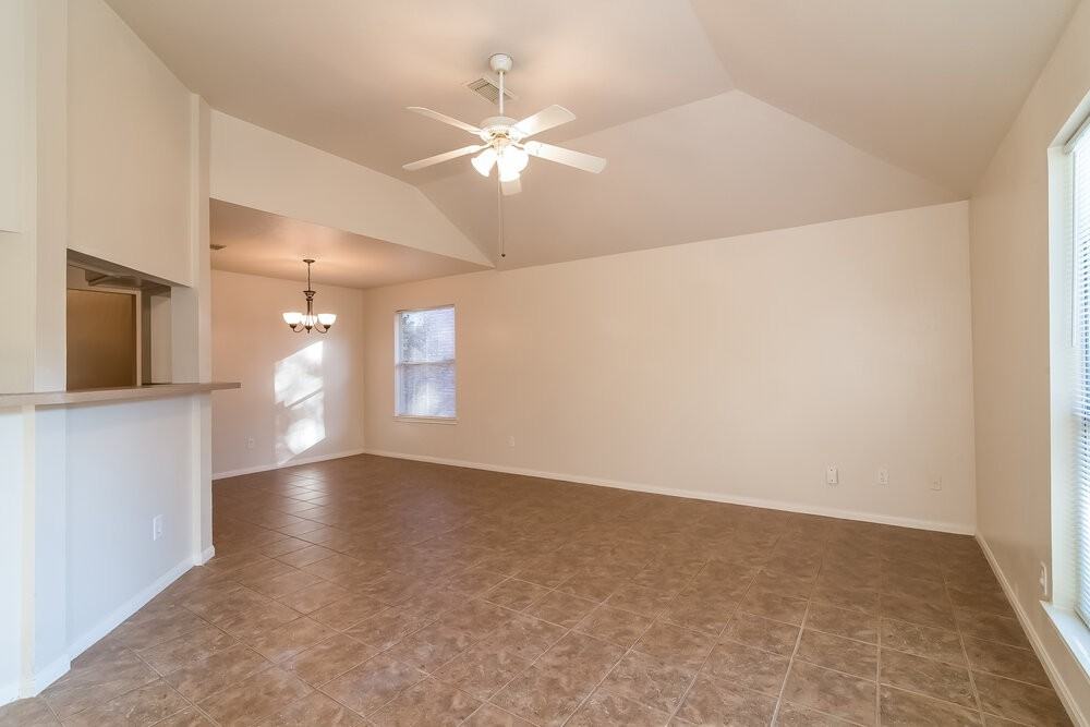 12303 Westlock Dr - Photo 3 of 15