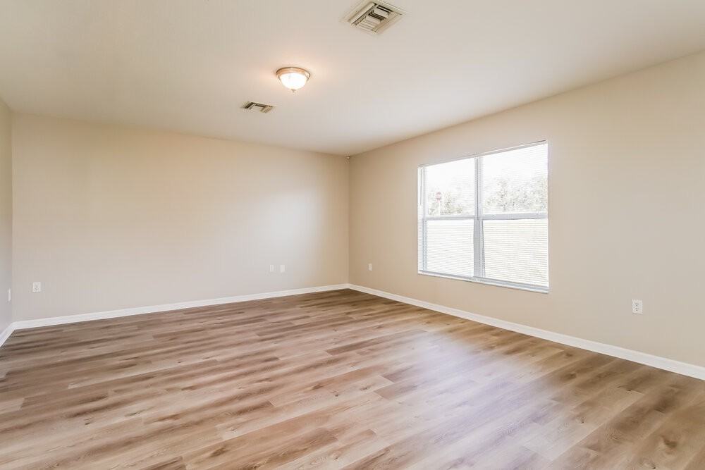 1401 Punta Gorda Dr - Photo 7 of 17