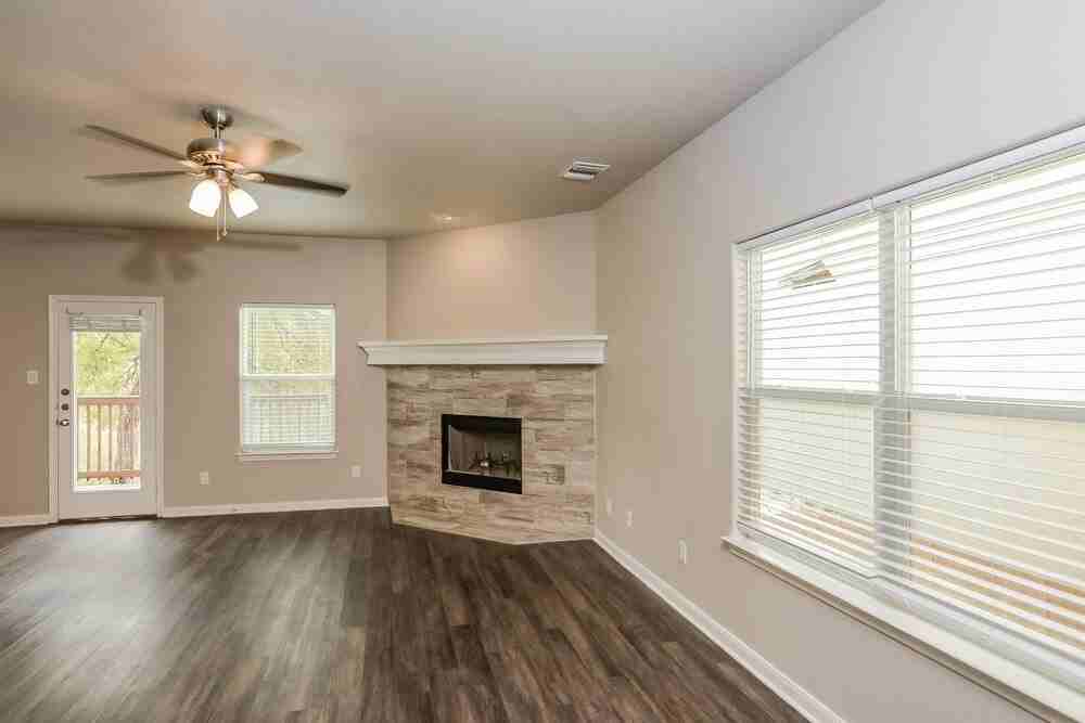 12406 Jacobs Pond - Photo 4 of 17