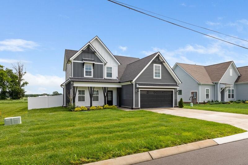 429 Guethlein Dr - Photo 2 of 42