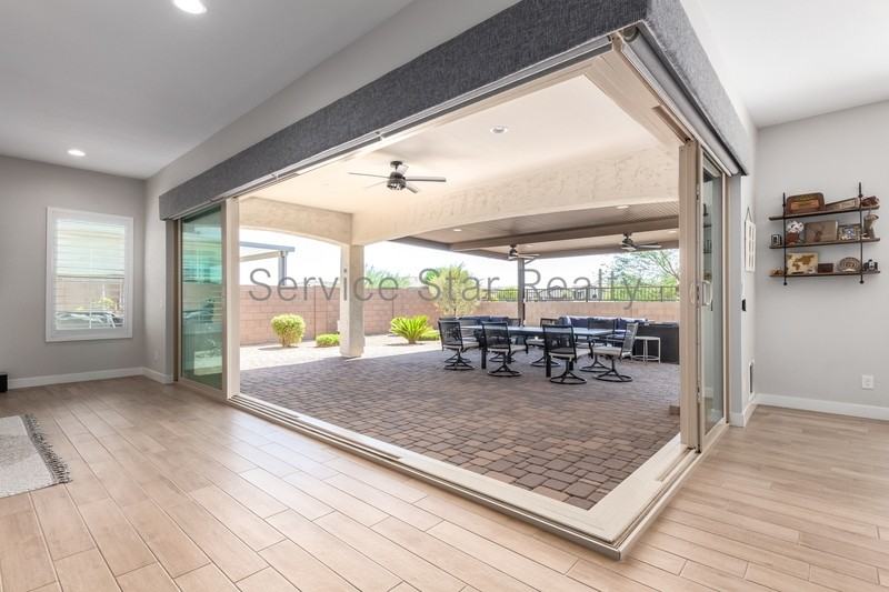 18813 E Peartree Ln - Photo 5 of 13