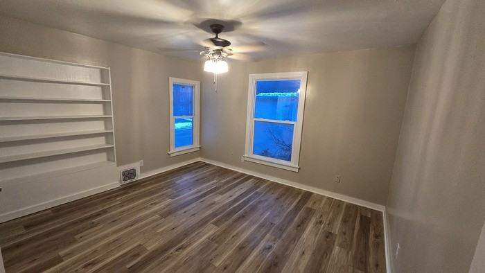 954 N Church St #2 - Photo 5 of 13