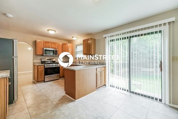 1889 Birkdale Dr - Photo 5 of 19