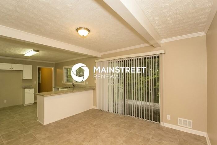 3545 Ingledale Dr Sw - Photo 3 of 15