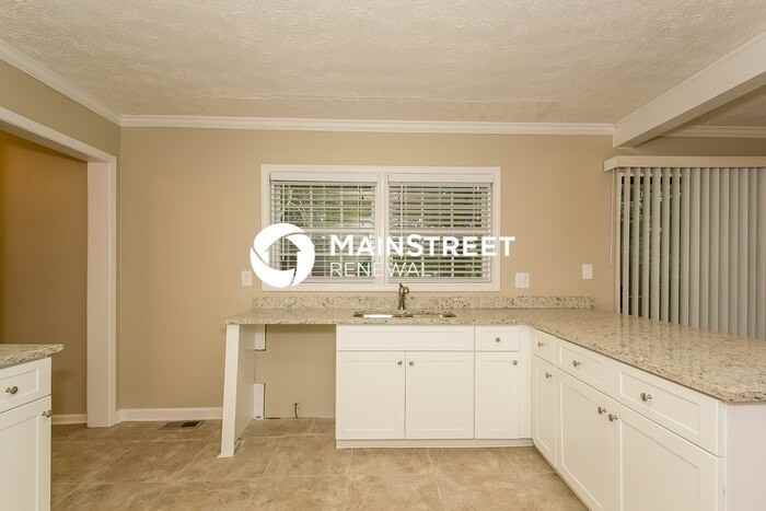 3545 Ingledale Dr Sw - Photo 6 of 15