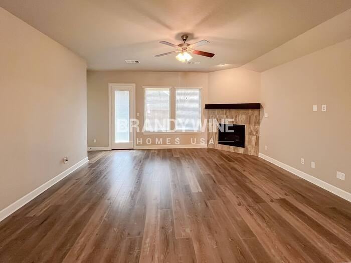 9620 Oxbow Ln - Photo 3 of 37