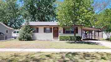 featured image of 609 S Chase St