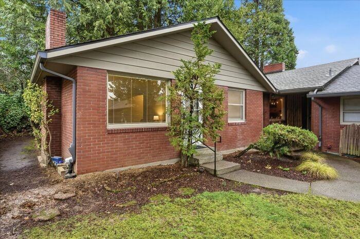 8650 Sw Canyon Ln #6 - Photo 2 of 24