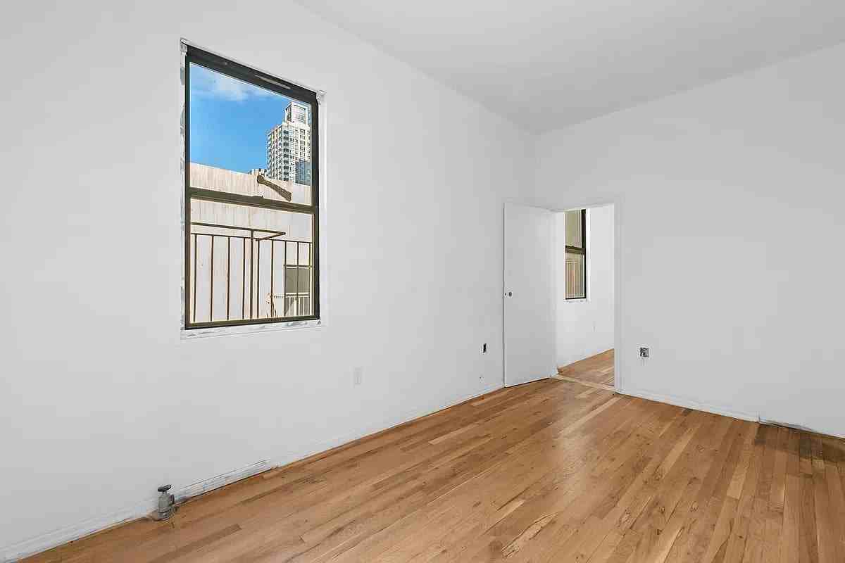 239 W 63rd St #PHC - Photo 3 of 15