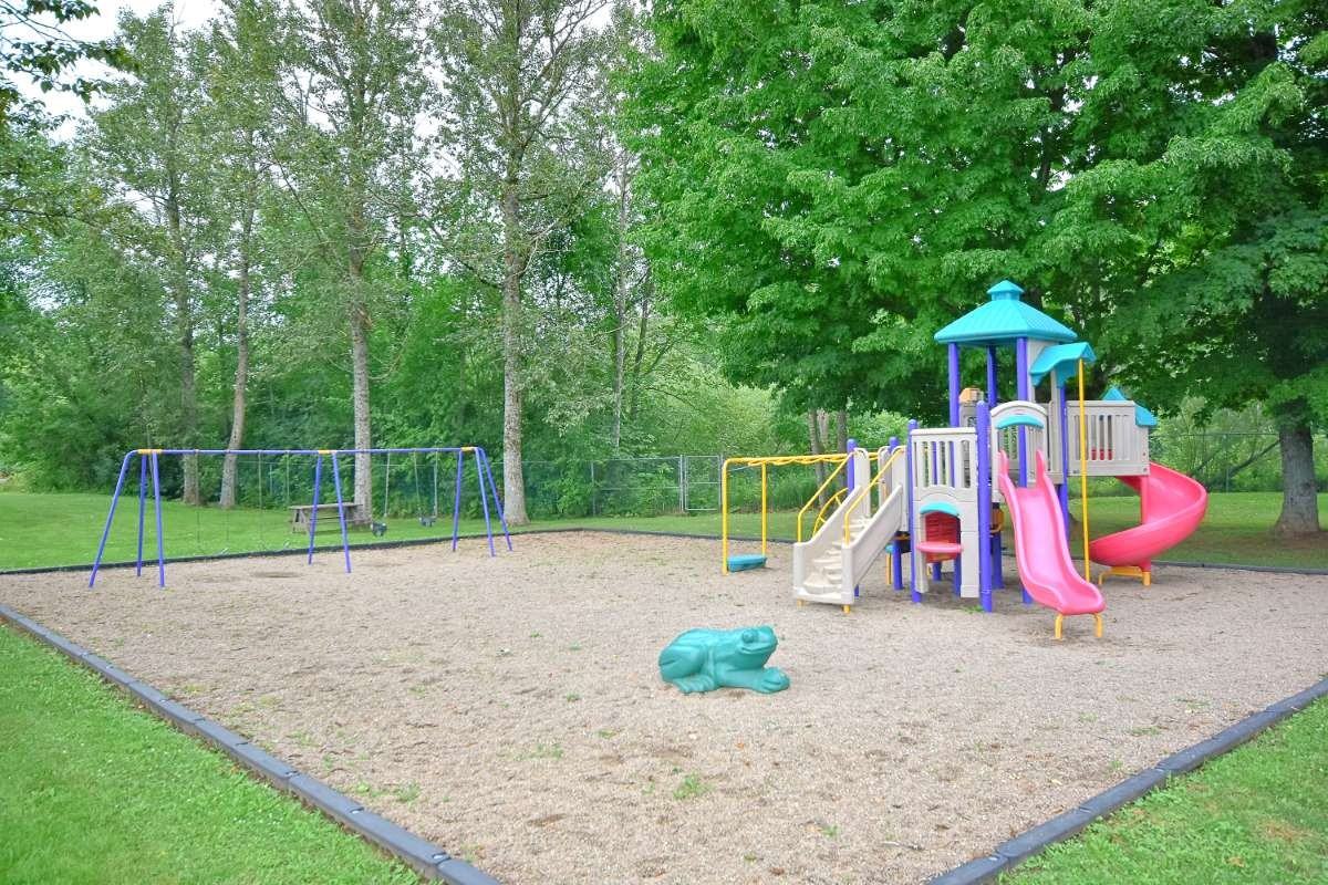 Brookview - Photo 5 of 8