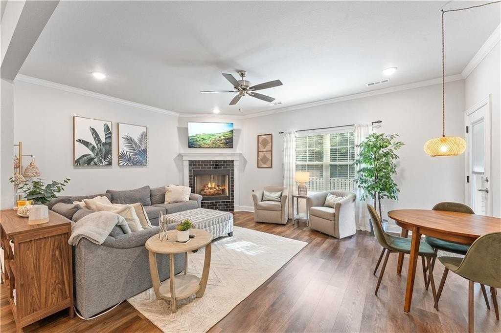 4407 Sw Bison St - Photo 6 of 35