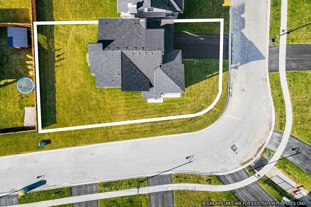 157 Springside Cres - Photo 2 of 50