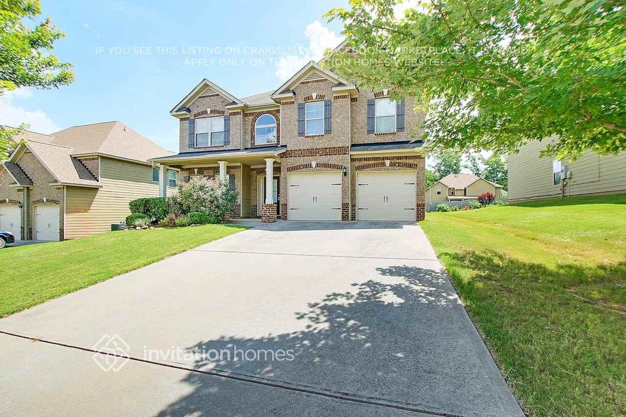 4058 Dinmont Chase - Photo 2 of 26